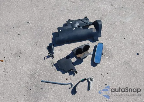 2012 Honda Fit Sport z USA, uszkodzony, nr VIN JHMGE8H53CC024406